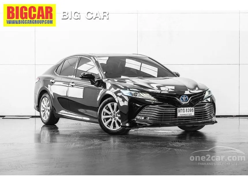 2019 Toyota CAMRY Hybrid Sedan