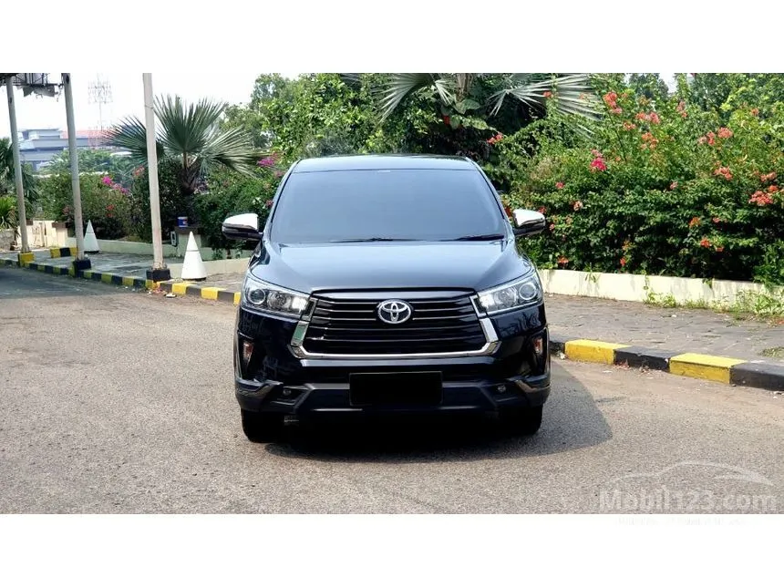 Jual Mobil Toyota Innova Venturer 2022 2.4 di DKI Jakarta Automatic Wagon Hitam Rp 485.000.000