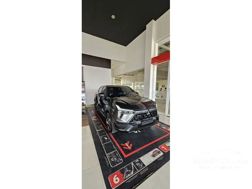 Jual Mobil Mitsubishi XFORCE 2024 Ultimate 1.5 di Jawa Barat Automatic Wagon Hitam Rp 364.900.000