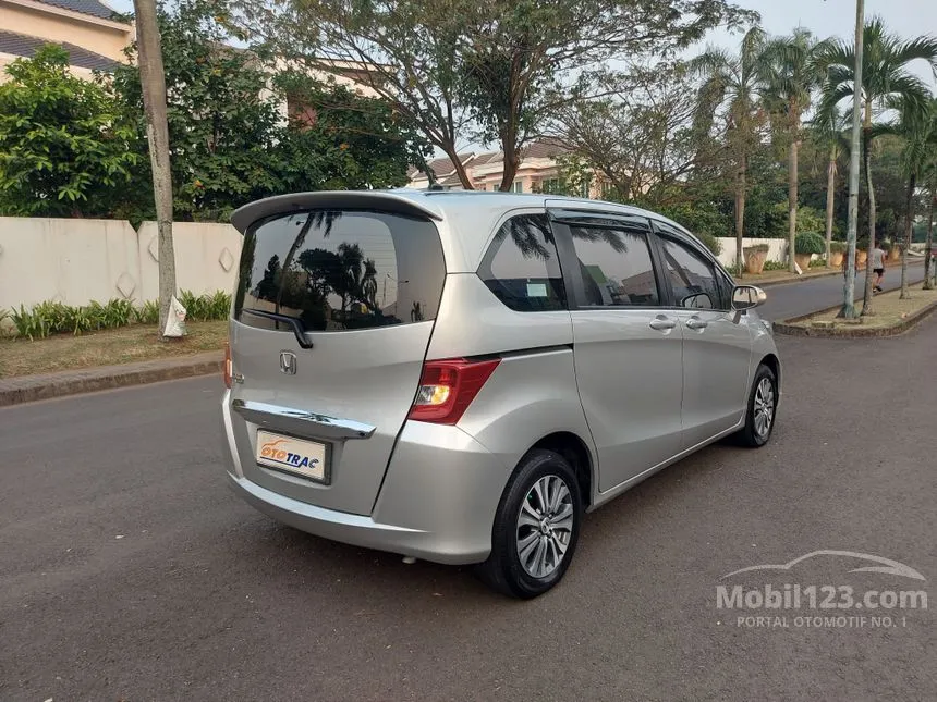 2013 Honda Freed E MPV