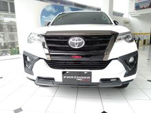 2020 Toyota Fortuner 2,4 TRD SUV