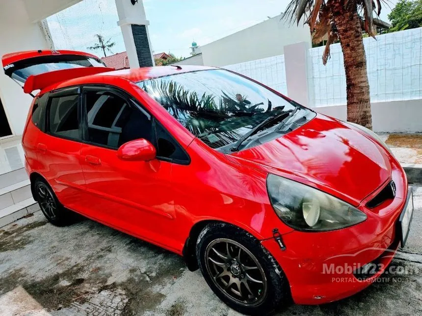 Jual Mobil Honda Jazz 2006 i