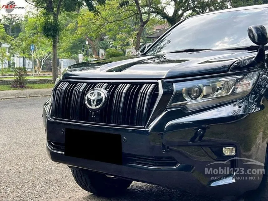 2010 Toyota Land Cruiser Prado TX SUV