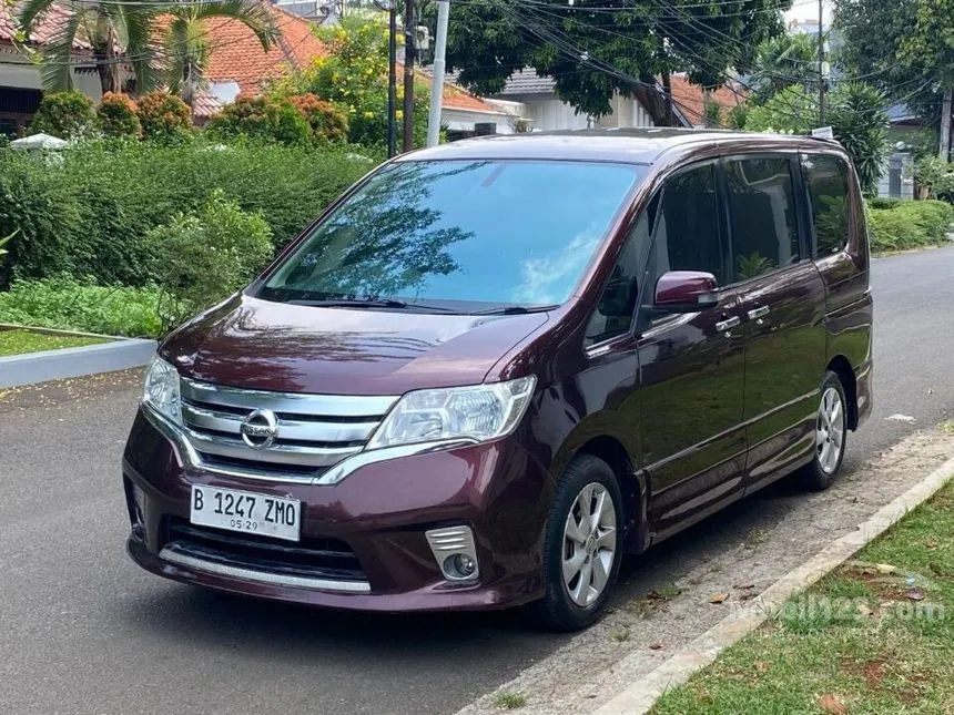 Jual Mobil Nissan Serena 2013 Highway Star 2.0 di DKI Jakarta Automatic MPV Merah Rp 136.000.000