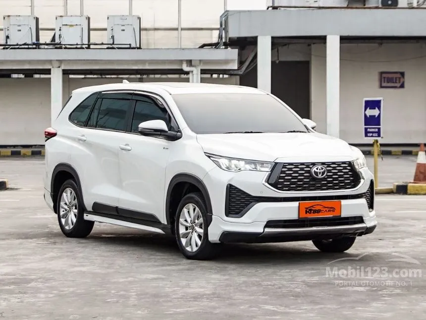 2026 Toyota Kijang Innova Zenix V HV Modellista (Premium Color) MPV