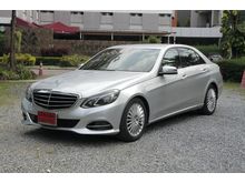 2014 Mercedes-Benz E300 2.1 W212 (ปี 10-16) BLUETEC HYBRID Sedan AT