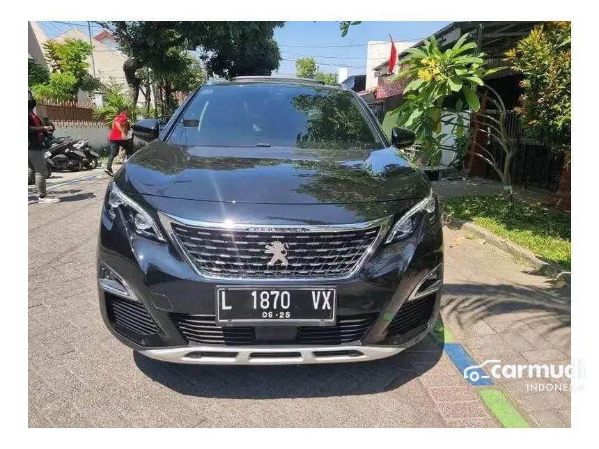 Jual Mobil Peugeot 5008 2019 Allure Plus 1.6 di Jawa Timur Automatic MPV Hitam Rp 410.000.000