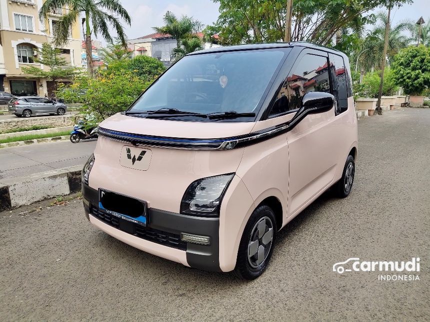 Red Wuling Wuling Air EV 2022 Long Range in DKI Jakarta Automatic Hatchback Red ...
