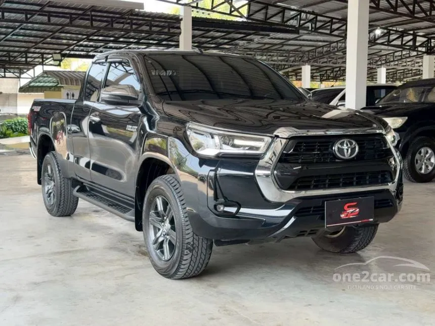 2022 Toyota HILUX REVO Prerunner Mid Smart Cab Pickup