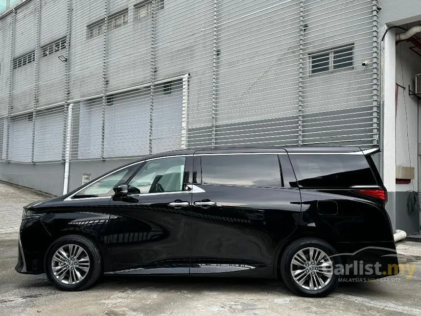 2023 Toyota Alphard Z MPV