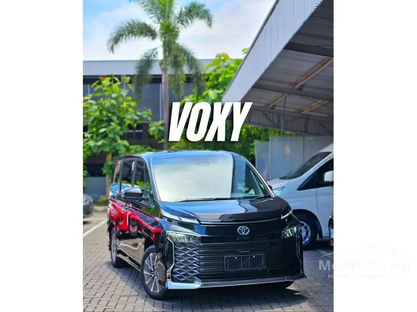 Jual Mobil Toyota Voxy 2024 2.0 di Banten Automatic Van Wagon Hitam Rp 597.000.000