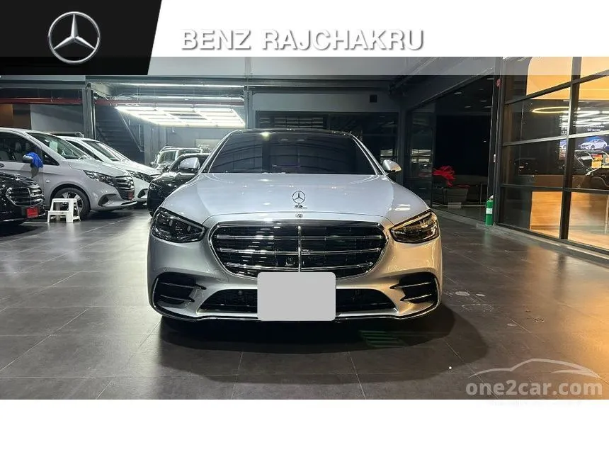 2026 Mercedes-Benz S580 e AMG Premium Sedan
