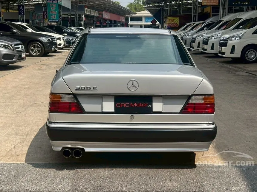 1990 Mercedes-Benz 300E Classic Sedan