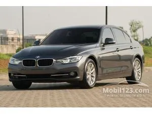2017 BMW 320i 2.0 Sport Sedan