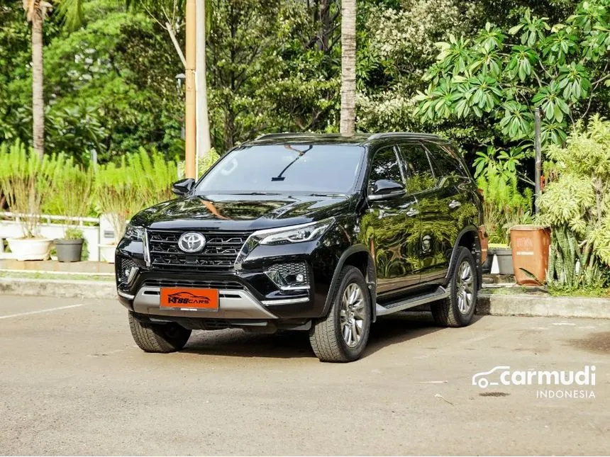 2022 Toyota Fortuner VRZ 4X2 SUV