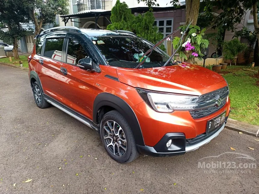 Jual Mobil Suzuki XL7 2020 Alpha 1.5 di Banten Automatic SUV Orange Rp 210.000.000