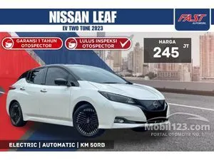 2023 Nissan Leaf (2 Tone) Hatchback