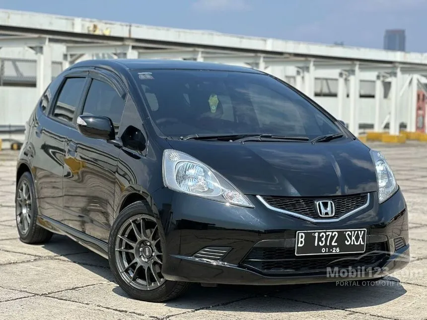 Jual Mobil Honda Jazz 2015 RS 1.5 di DKI Jakarta Automatic Hatchback Hitam Rp 118.000.000