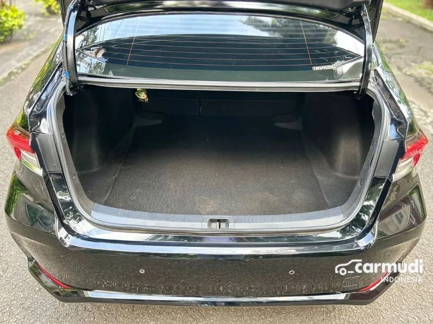 2019 Toyota Corolla Altis V Sedan