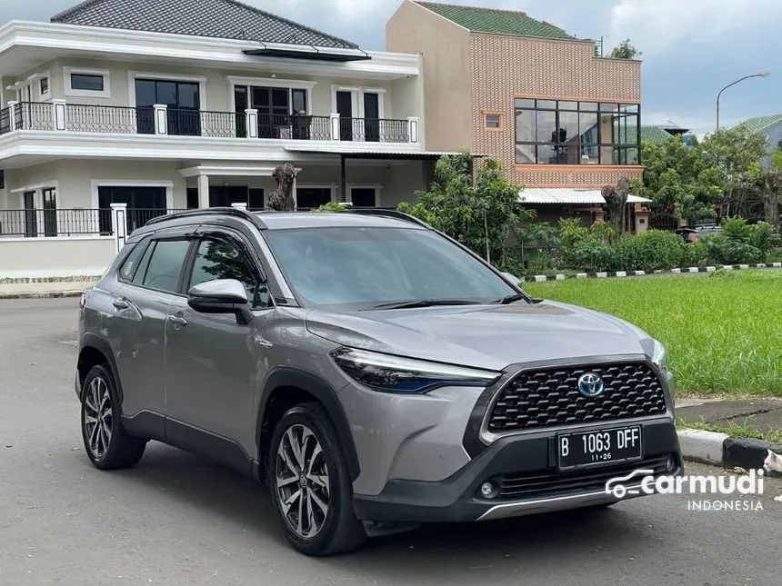 2021 Toyota Corolla Cross Hybrid SUV