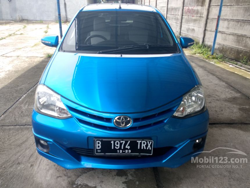 Jual Mobil  Toyota  Etios  Valco 2013  G 1 2 di Jawa Barat 