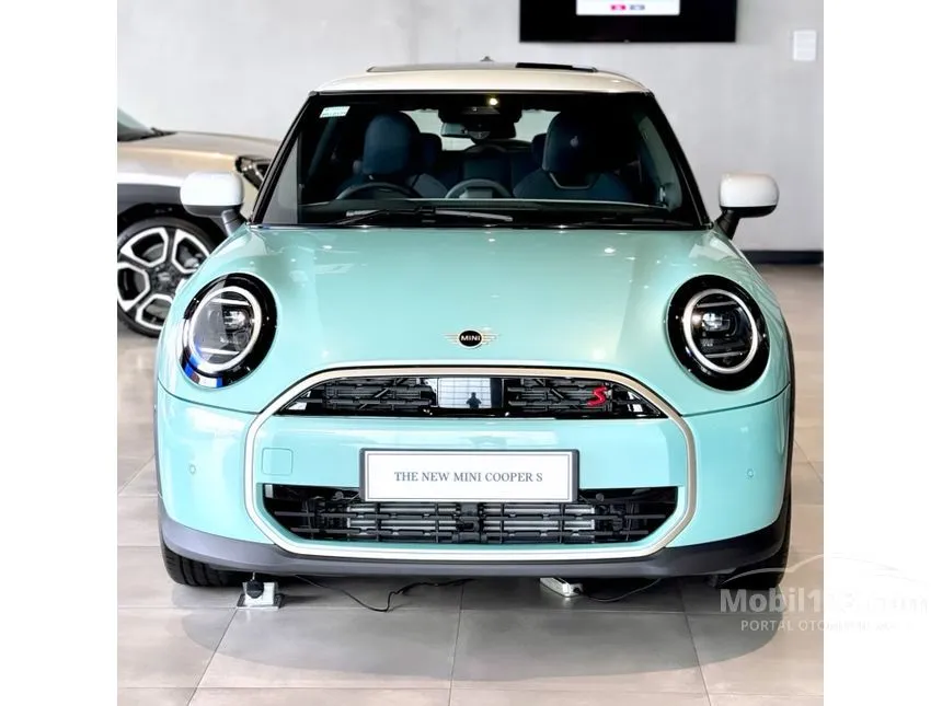 2025 MINI Cooper S 3 Door Hatchback