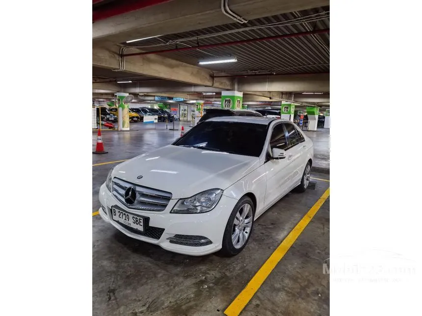 2013 Mercedes-Benz C200 CGI Sedan