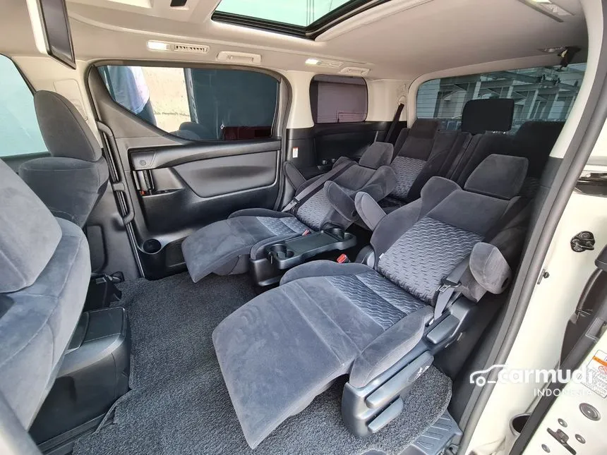 2015 Toyota Vellfire Z Van Wagon