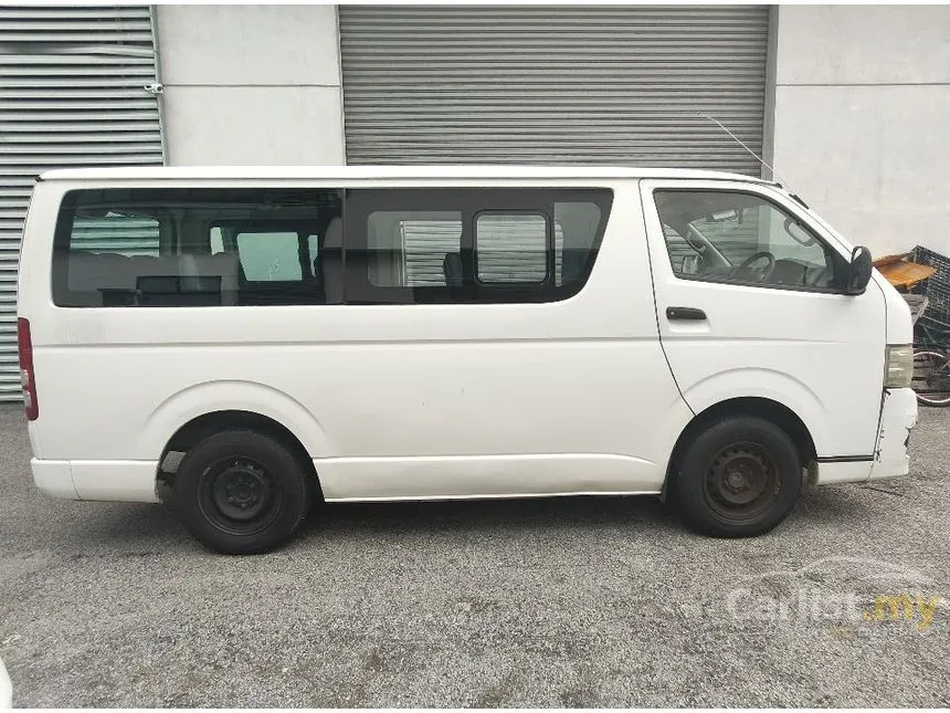 2012 Toyota Hiace Window Van