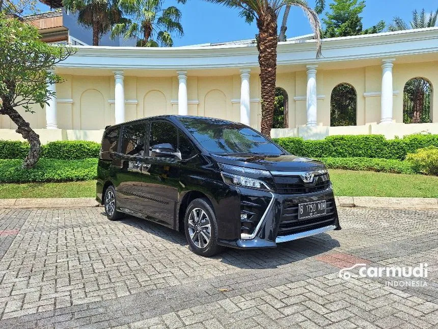 Jual Mobil Toyota Voxy 2018 2.0 di Banten Automatic MPV Hitam Rp 281.000.000