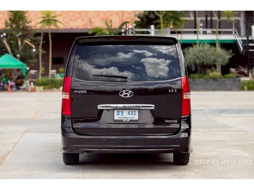2018 Hyundai H-1 Deluxe Van