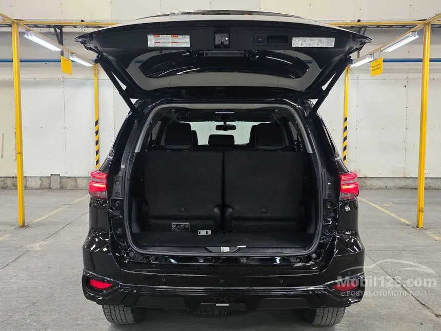 2021 Toyota Fortuner VRZ TRD 4X2 SUV
