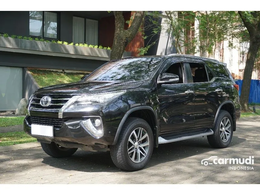 2016 Toyota Fortuner VRZ 4X2 SUV