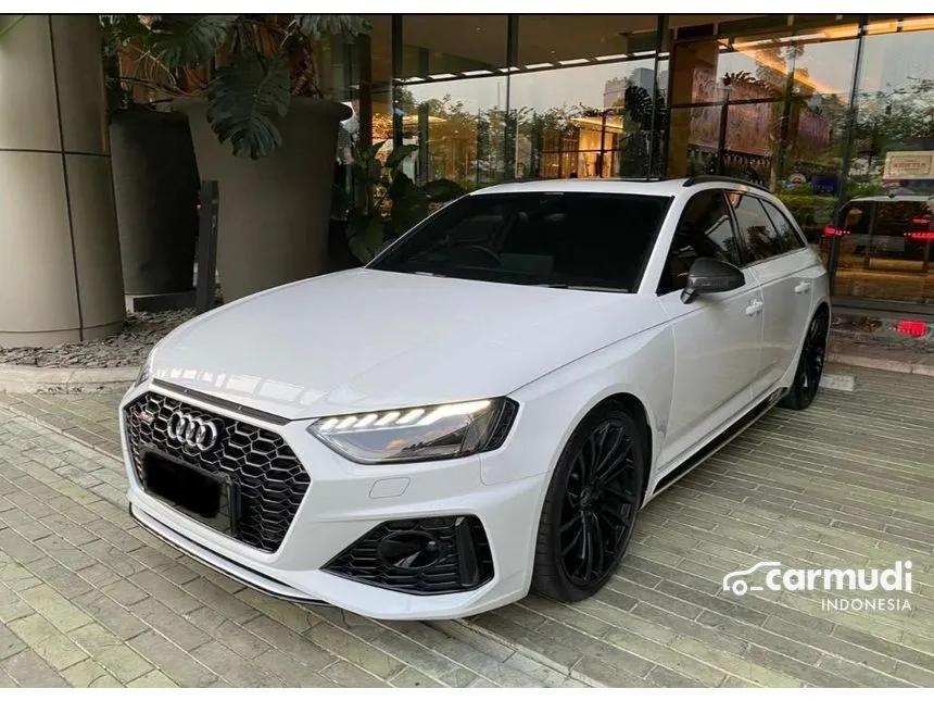 Jual Mobil Audi RS4 2022 TFSI Quattro Avant 2.9 di Banten Automatic Wagon Putih Rp 2.100.000.000