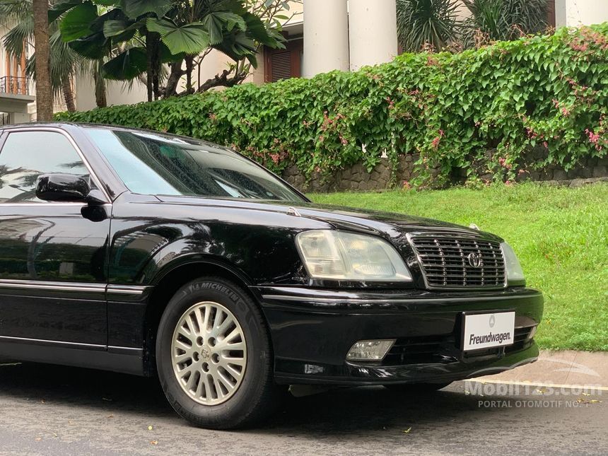 Jual Mobil Toyota Crown 2000 Royal Saloon 3.0 di DKI Jakarta Automatic ...