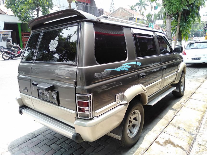 Jual Mobil Isuzu Panther 1997 PU 2.5 Manual 2.5 di Jawa Timur Manual