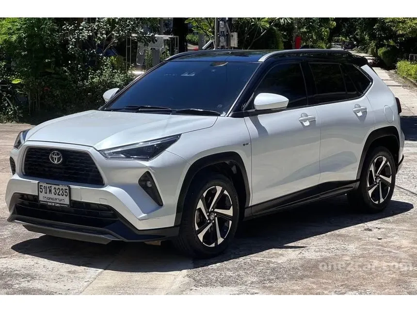 2024 Toyota Yaris Cross HEV Premium SUV