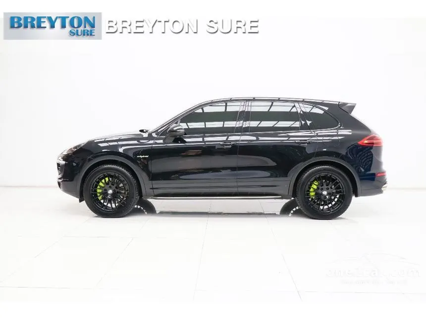 2015 Porsche CAYENNE S Hybrid SUV
