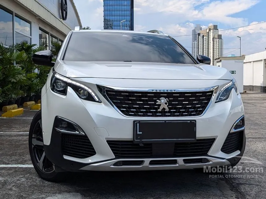 Jual Mobil Peugeot 3008 2019 Allure Plus 1.6 di Jawa Timur Automatic SUV Putih Rp 485.000.000