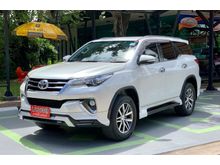2017 Toyota Fortuner 2.4 (ปี 15-18) V SUV