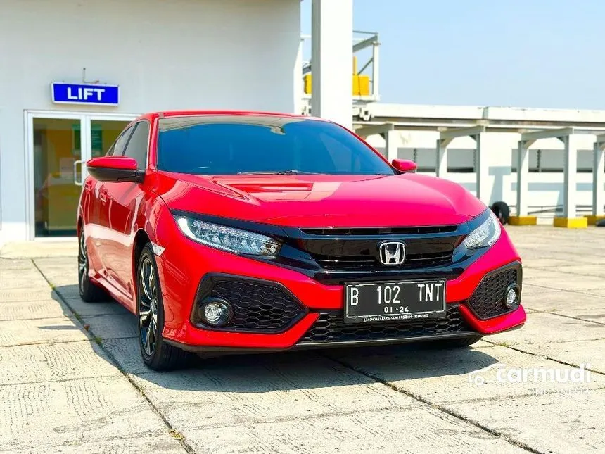 Jual Mobil Honda Civic 2019 E 1.5 di DKI Jakarta Automatic Hatchback Merah Rp 375.000.000