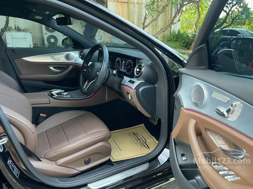 2019 Mercedes-Benz E300 Avantgarde SportStyle Sedan
