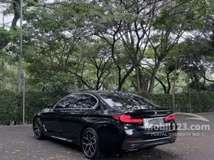 2021 BMW 520i 2.0 M Sport Sedan
