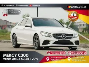 2019 Mercedes-Benz C300 2.0 AMG Line Sedan