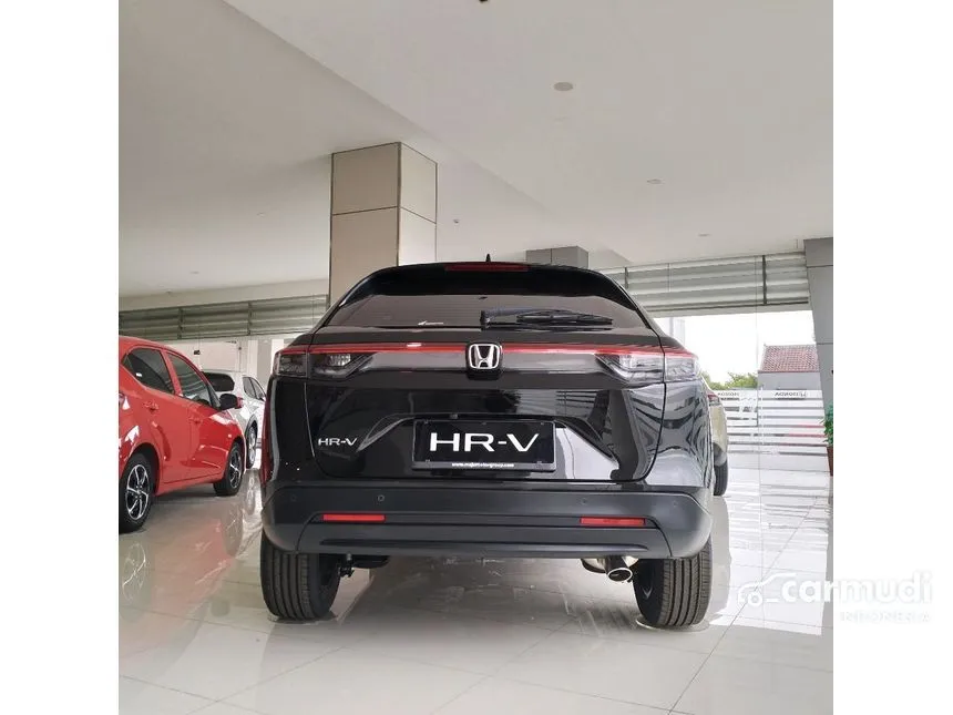 2024 Honda HR-V S SUV