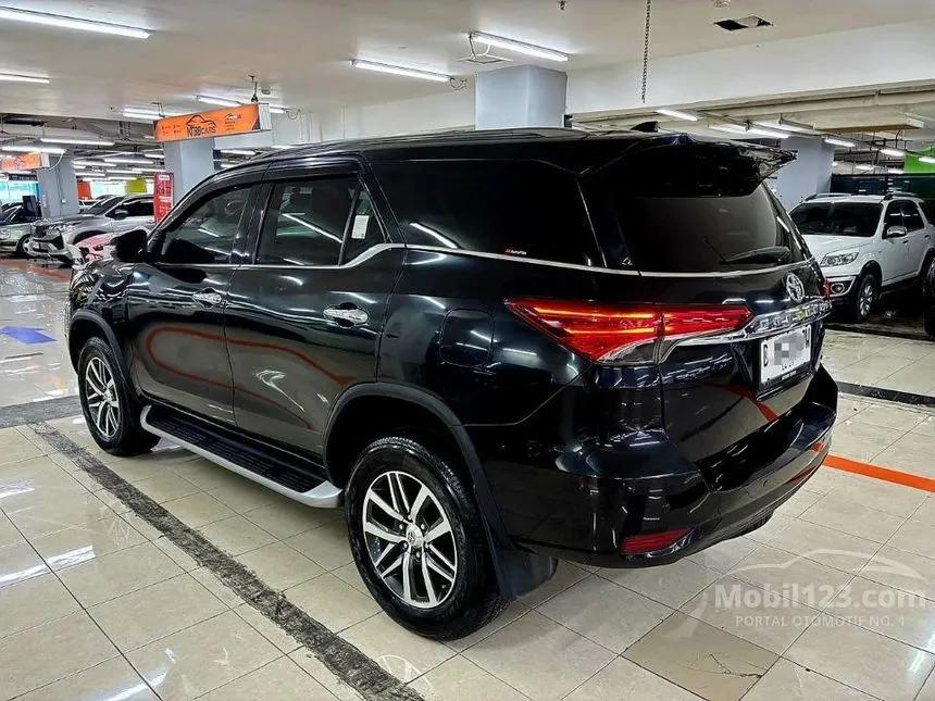 2019 Toyota Fortuner VRZ 4X2 SUV