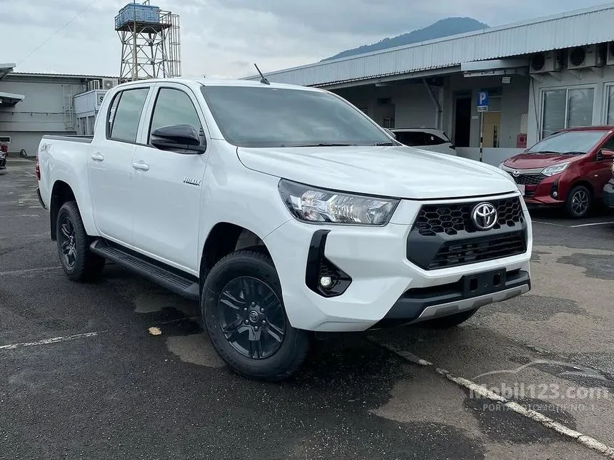 Jual Mobil Toyota Hilux 2025 G 2.4 di Jawa Barat Manual Pickup Putih Rp 408.000.000