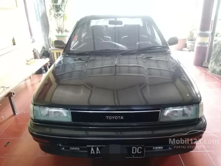 1991 Toyota Corolla Sedan
