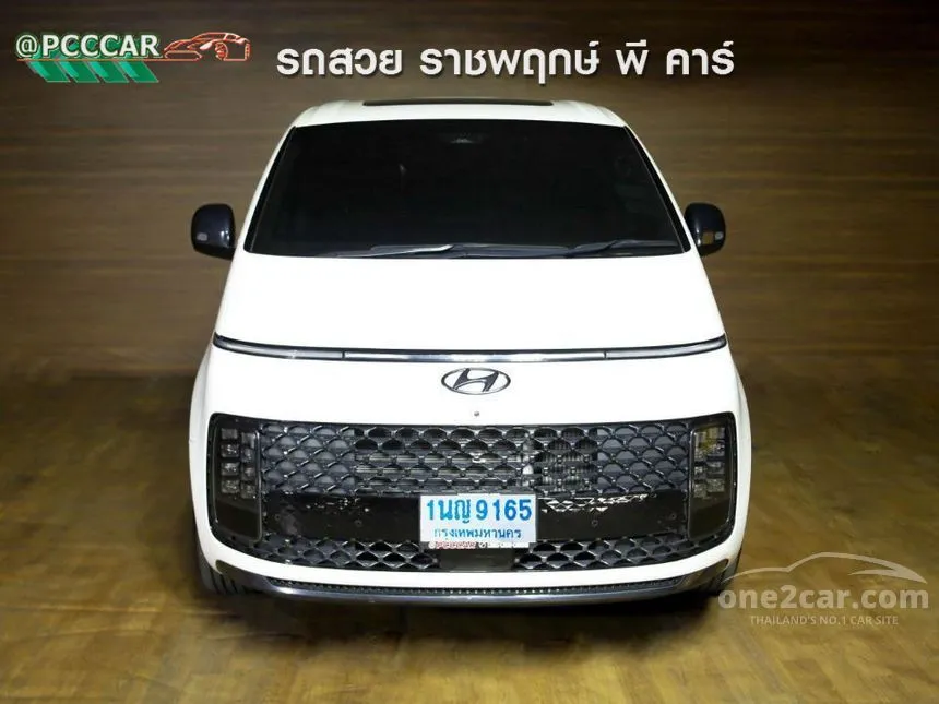2022 Hyundai Staria Premium Van