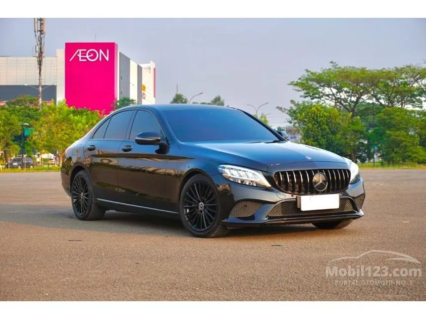2019 Mercedes-Benz C200 EQ Boost Avantgarde Line Sedan